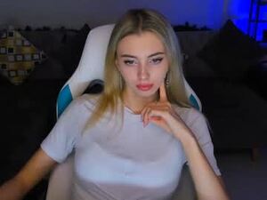 Screenshot from emilia_klar webcams