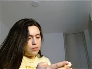 Screenshot from emiliaabrown webcams