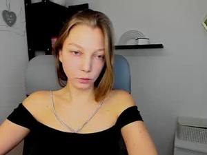 Screenshot from emilly_xkiss webcams