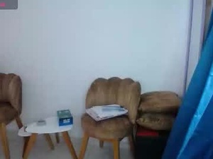 Screenshot from emilyhines__ webcams