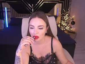 Screenshot from emilyysecret webcams