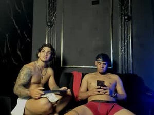 Screenshot from enchatted_joshi webcams