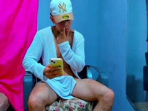 Screenshot from enzo_sexbigcock webcams