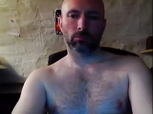 Screenshot from eric334418 webcams