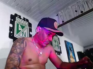 Screenshot from erosnigth webcams