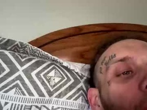 Screenshot from erotickells webcams