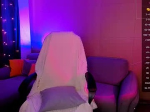 Screenshot from eva_greys webcams