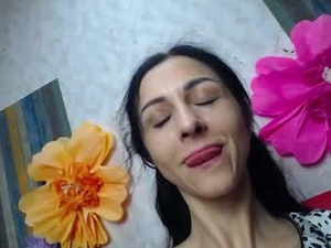 Screenshot from evaclarkk webcams