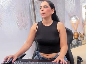 Screenshot from evaloren_ webcams