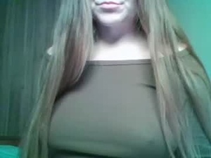 Screenshot from evasapples2026 webcams