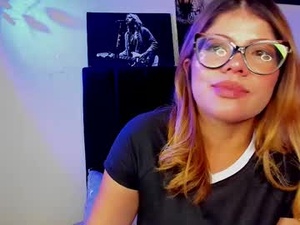 Screenshot from eve_collen webcams