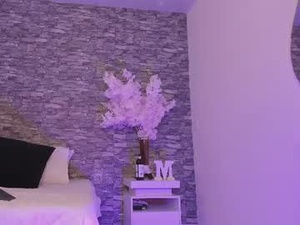 Screenshot from evelyn_moon69 webcams