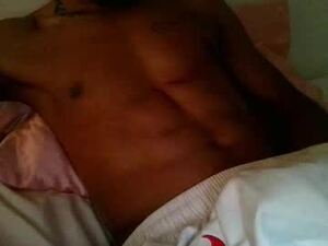 Screenshot from evilmachine777 webcams