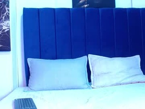 Screenshot from exotic_wish webcams