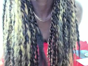 Screenshot from exoticharmony webcams