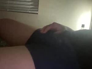 Screenshot from facelesstiny420 webcams