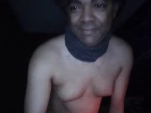 Screenshot from fadeyisteven32 webcams