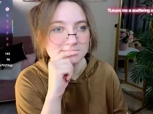 Screenshot from fairy_tara webcams