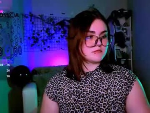 Screenshot from fairy_viola webcams