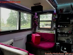 Screenshot from fairyqueenkiki webcams