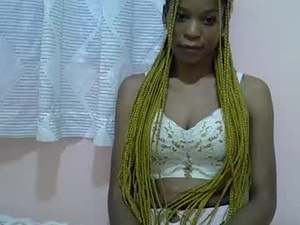 Screenshot from faizah_ webcams