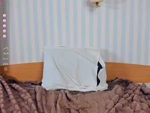 Screenshot from fannyhaviland webcams