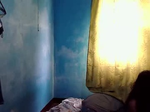 Screenshot from fantasyblue143 webcams