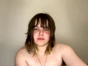 Screenshot from fauxthelover webcams