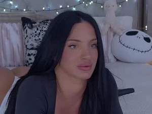 Screenshot from fitalejandra webcams