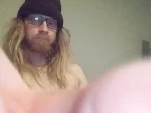 Screenshot from fitfungi7 webcams