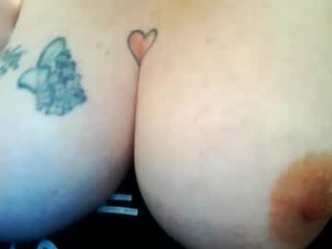 Screenshot from flame19841984 webcams