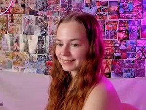 Screenshot from fox_lisaaa webcams