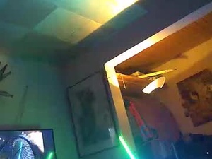Screenshot from foxxxy_71 webcams