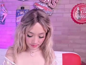 Screenshot from foxy__eva webcams