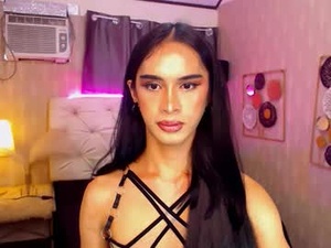 Screenshot from francheska7inchescock webcams