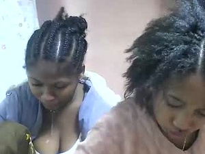 Screenshot from francine9794 webcams
