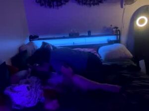 Screenshot from freaky420couple12 webcams