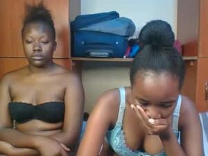 Screenshot from freaky_ebonyy webcams