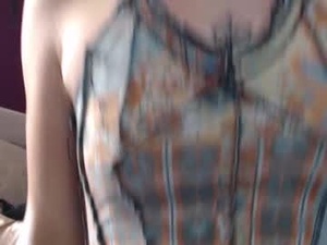 Screenshot from friskyflowers webcams