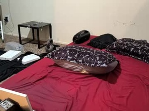 Screenshot from fuckmyphatass95 webcams