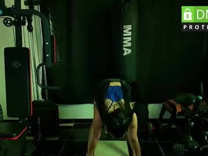 Screenshot from funsport_hot webcams