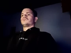 Screenshot from gabo199405 webcams