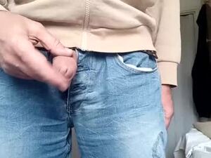 Screenshot from gay_pole webcams