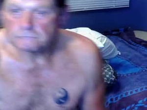 Screenshot from gdarden001 webcams