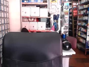 Screenshot from geckohot25 webcams