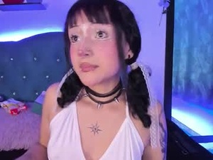 Screenshot from gemma_honey webcams
