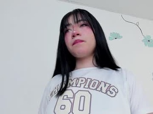 Screenshot from gennesis_love webcams