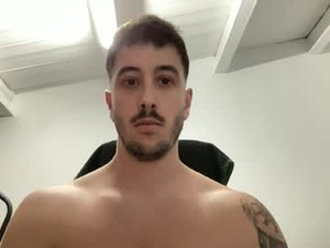 Screenshot from georgebutton87 webcams