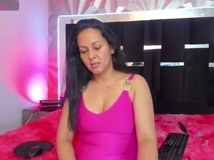 Screenshot from georgina_mussk webcams