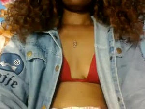 Screenshot from gialbloody webcams